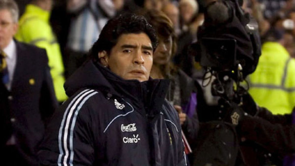 La 'nueva' Argetina de Maradona se estrena con victoria