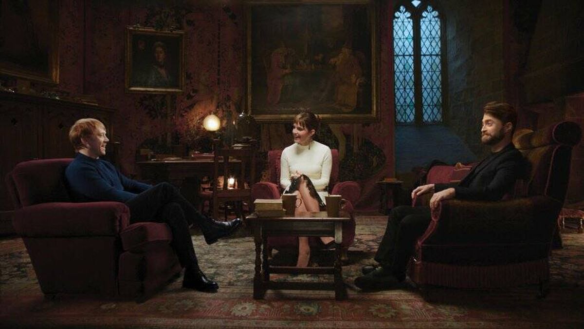 La primera imagen de la reunión de 'Harry Potter' muestra al trío protagonista