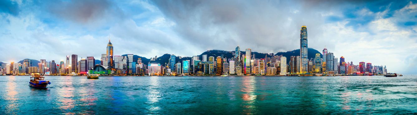 La impresionante vista del 'skyline' de los rascacielos de Hong Kong. (Shutterstock)