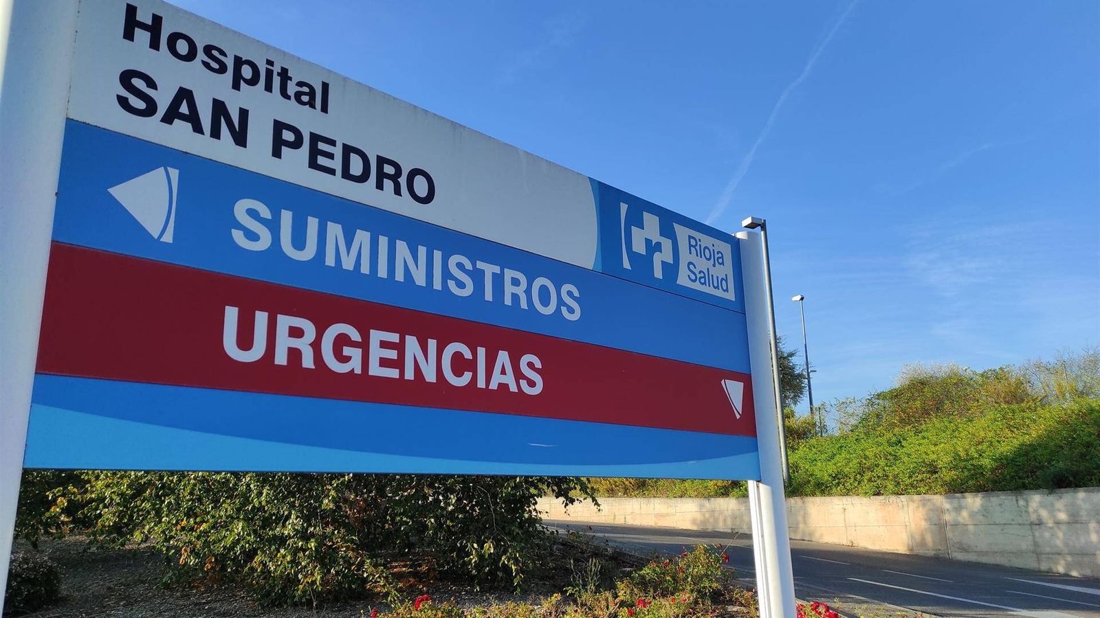 Herida una mujer tras sufrir una caída en el interior de un autobús urbano en Logroño