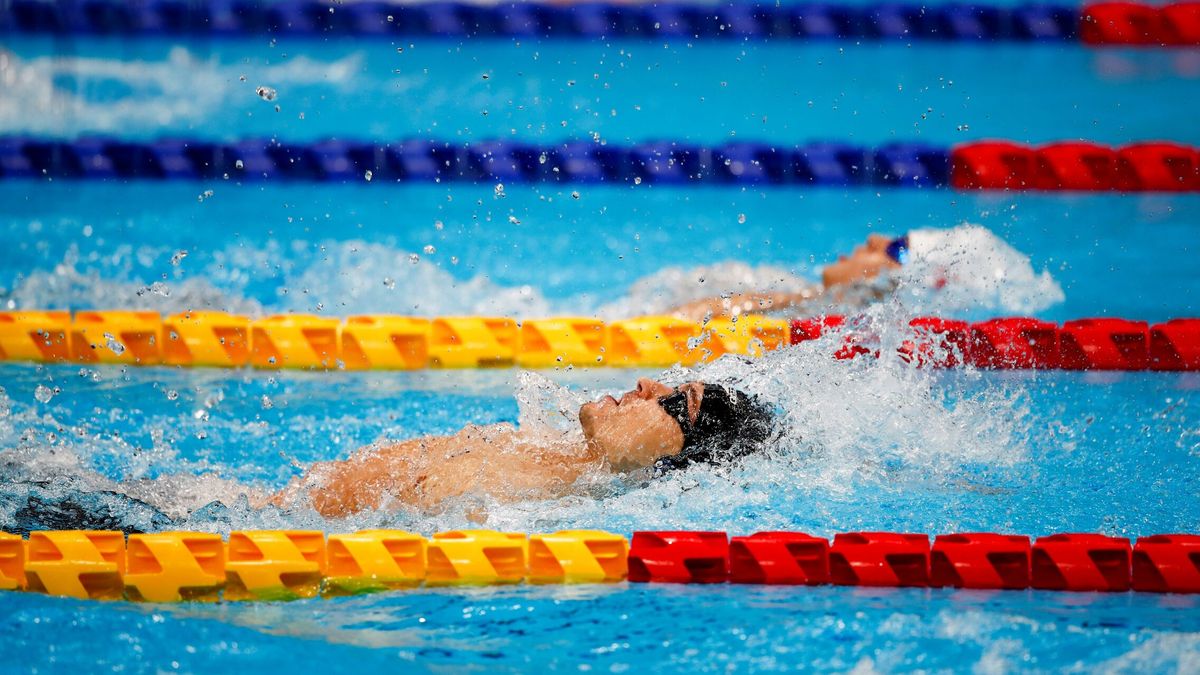 España suma dos platas en natación: Íñigo Llopis y Marta Fernández, en espalda y braza
