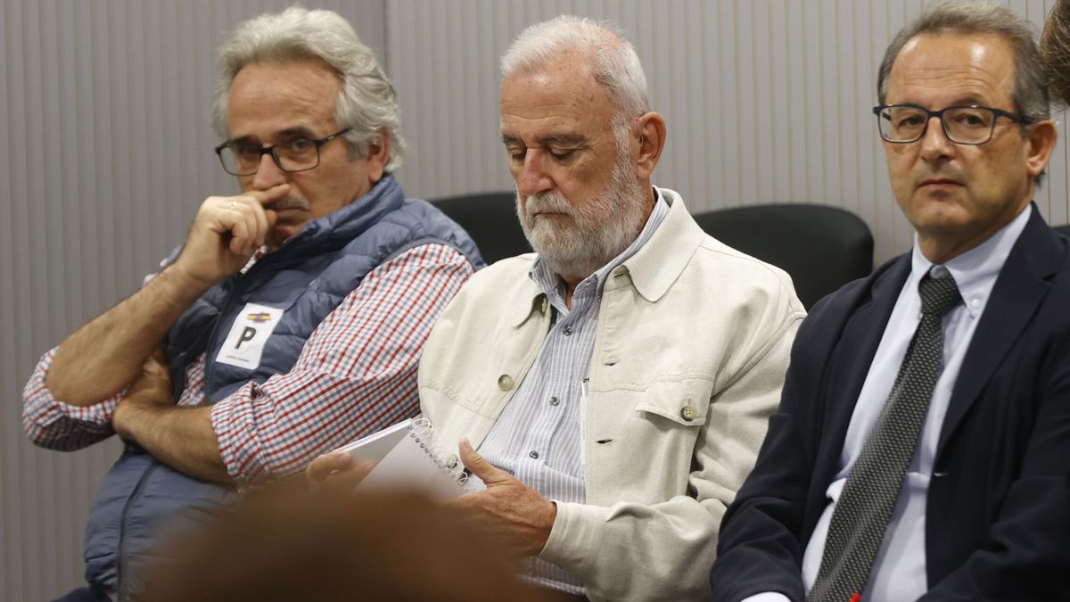 Un ex cargo del PSOE en Sevilla admite que cobró comisiones para "financiar" al partido