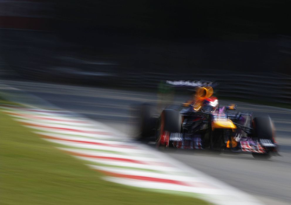 Foto: Sebastian Vettel rodando este viernes por el trazado de Monza.