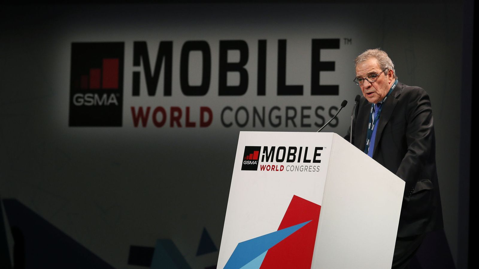 Foto: El presidente de Telefónica, César Alierta, en el Mobile World Congress en Barcelona. (Reuters)