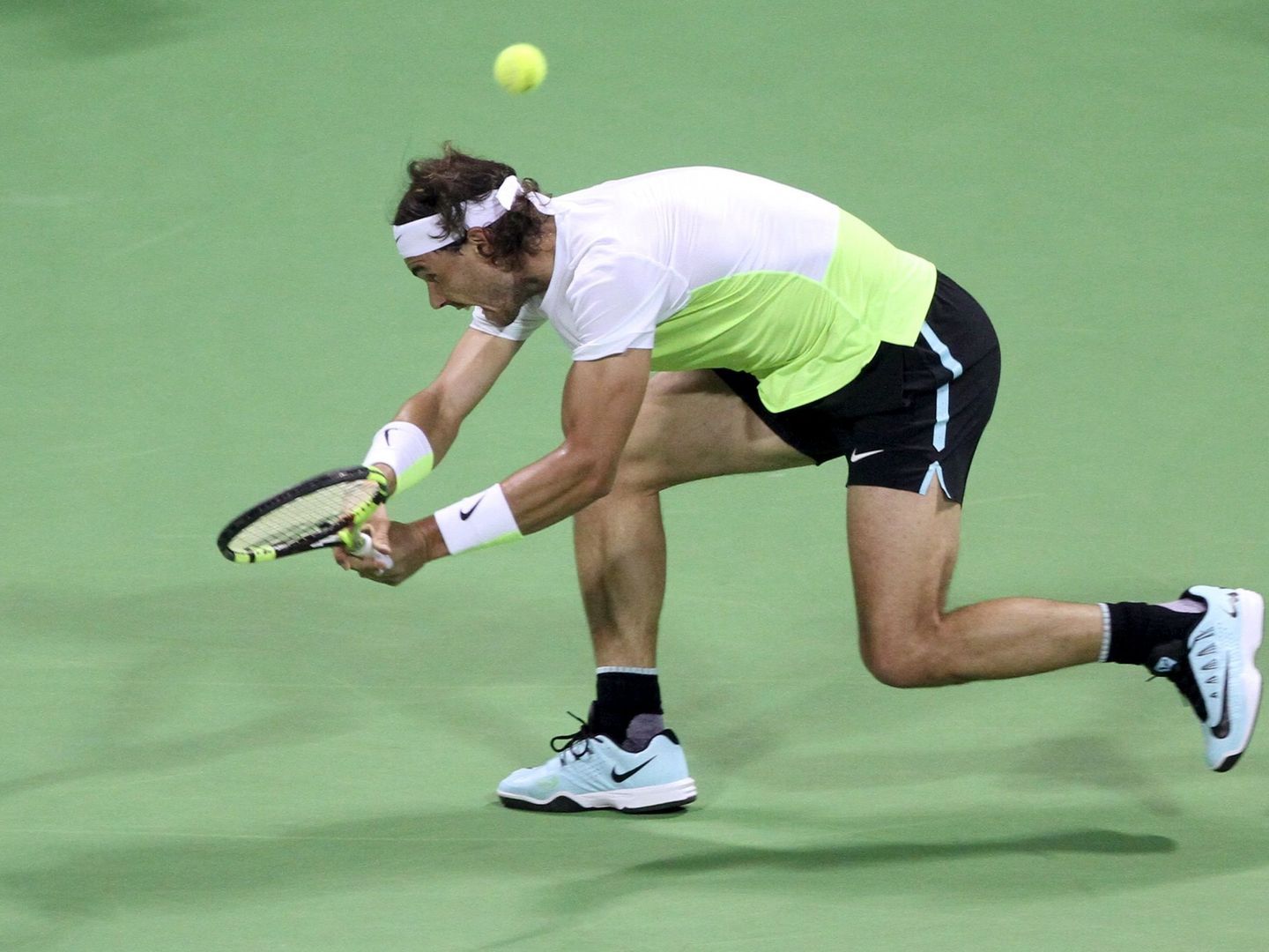 Nadal no gana a Djokovic desde Roland Garros 2014 (Ibraheem al Omari/Reuters)