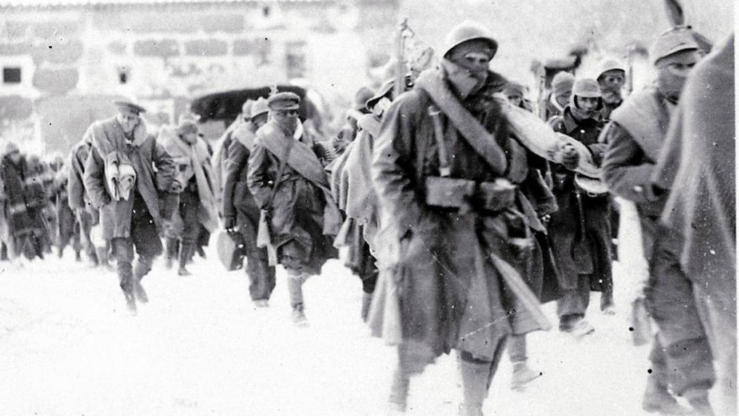 Soldados durante las nevadas de Teruel