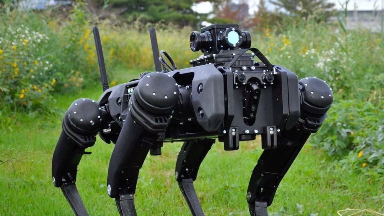 Foto: Este perro robot podría vigilar las fronteras de EEUU. (Ghost Robotics)