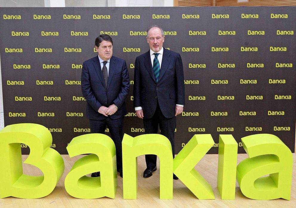 Foto: José Luis Olivas (Bancaja) y Rodrigo Rato (Caja Madrid), ambos imputados en el caso Bankia (EFE)