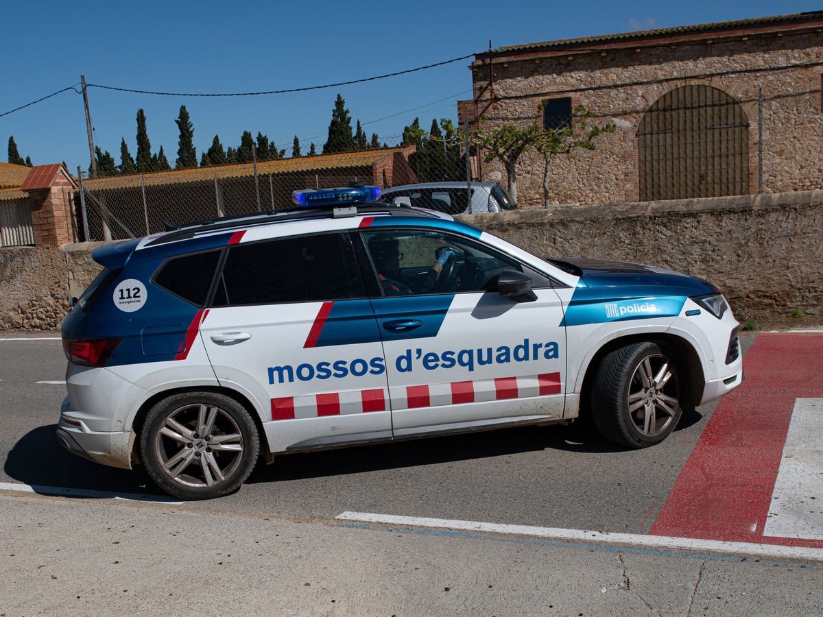 Foto: Foto de archivo de un coche de los Mossos. (Europa Press/Glòria Sánchez)