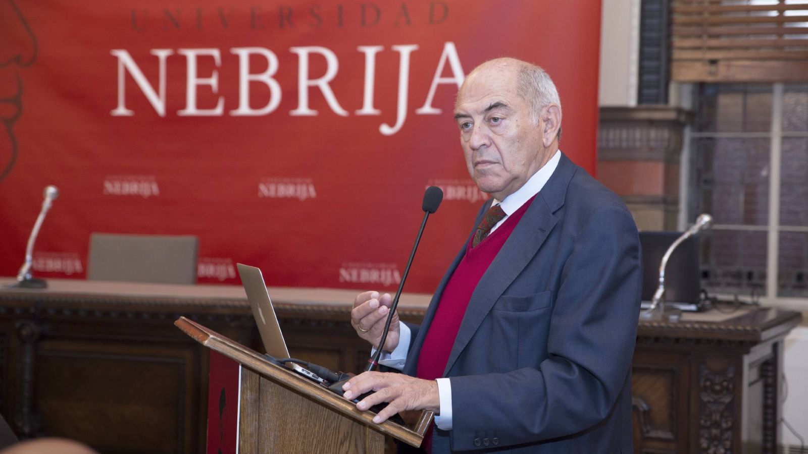 Foto: El autor en el evento celebrado en la Universidad de Nebrija. (Universidad de Nebrija)