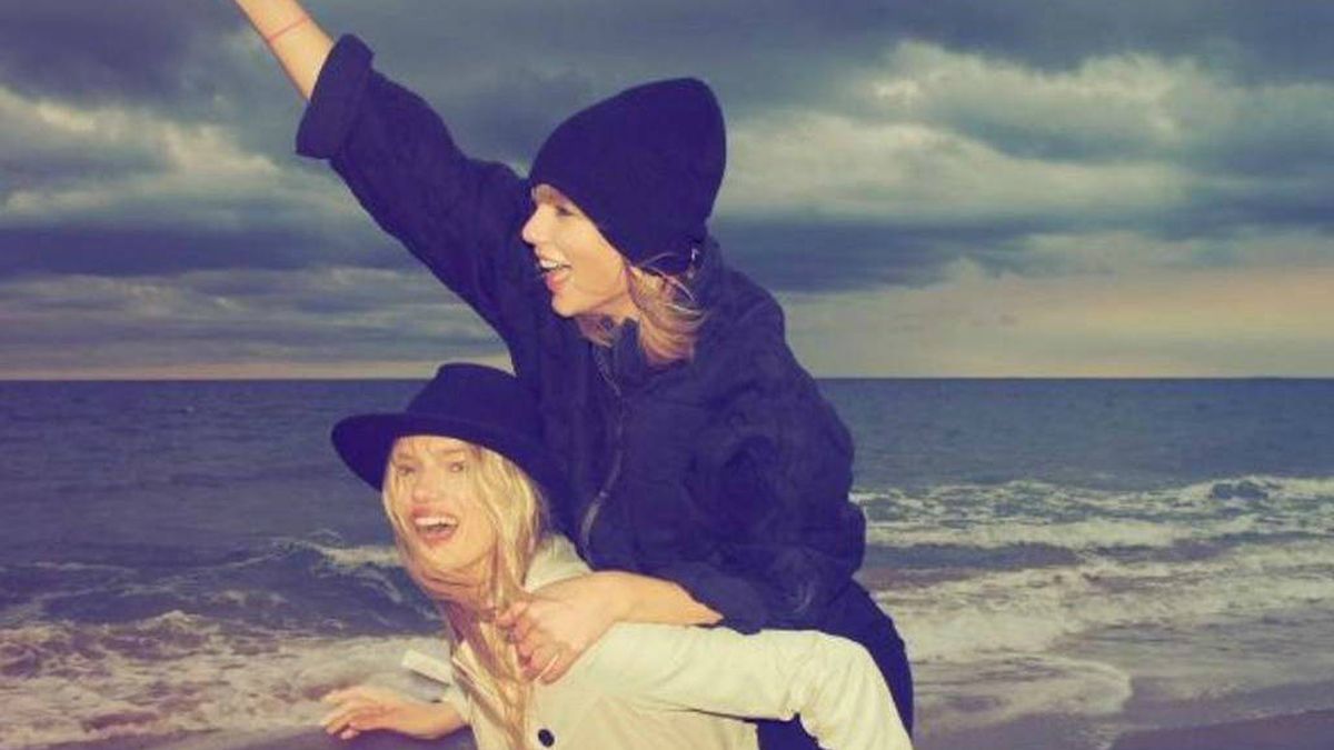 Taylor Swift se suma al Mannequin Challenge, en la playa y 'a lo loco'