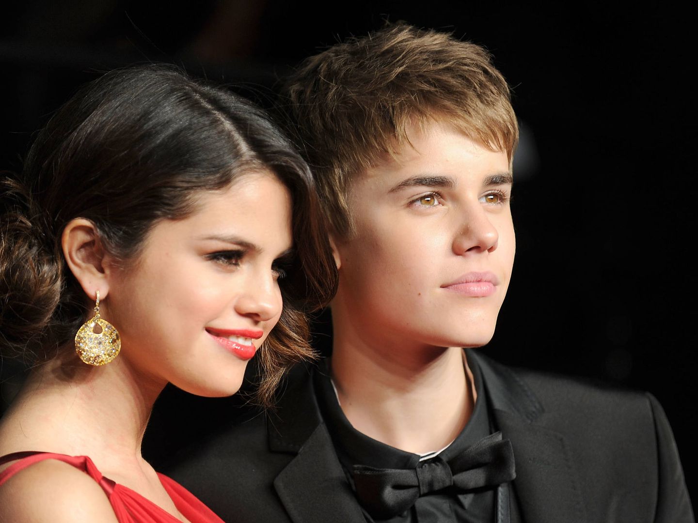  Selena Gomez y Justin Bieber, en 2011. (Getty)