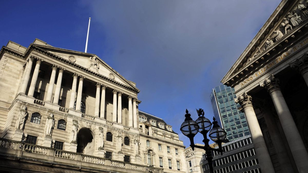 El Banco de Inglaterra suspende a un empleado por la manipulación de divisas