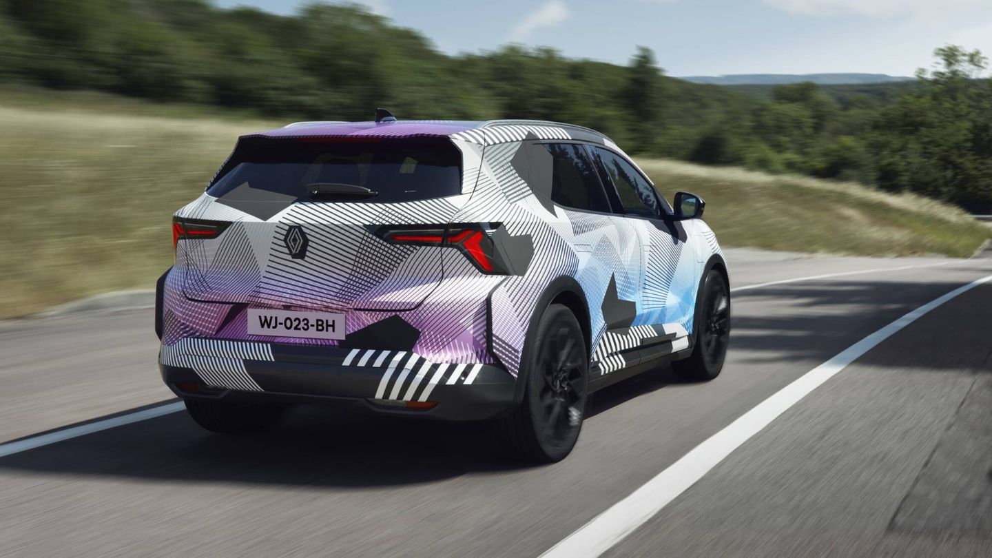 Renault no informa por ahora sobre las dimensiones exactas de su nuevo SUV eléctrico.