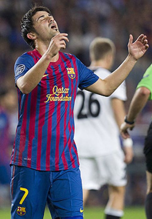 Foto: El inesperado paso atrás de David Villa: suplente en el Barcelona de esta temporada