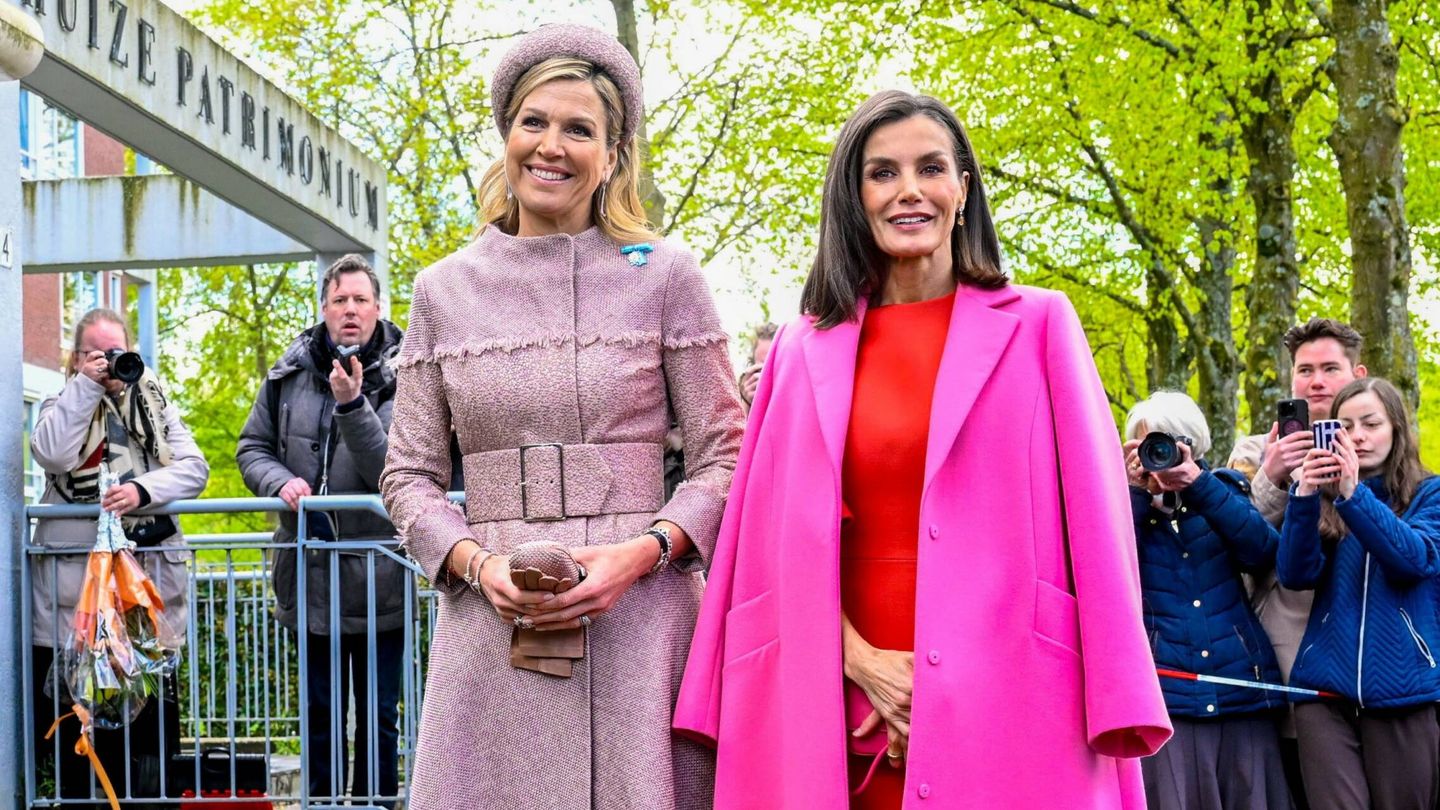 La reina Letizia y Máxima de Holanda, en Ámsterdam. (Cordon Press)
