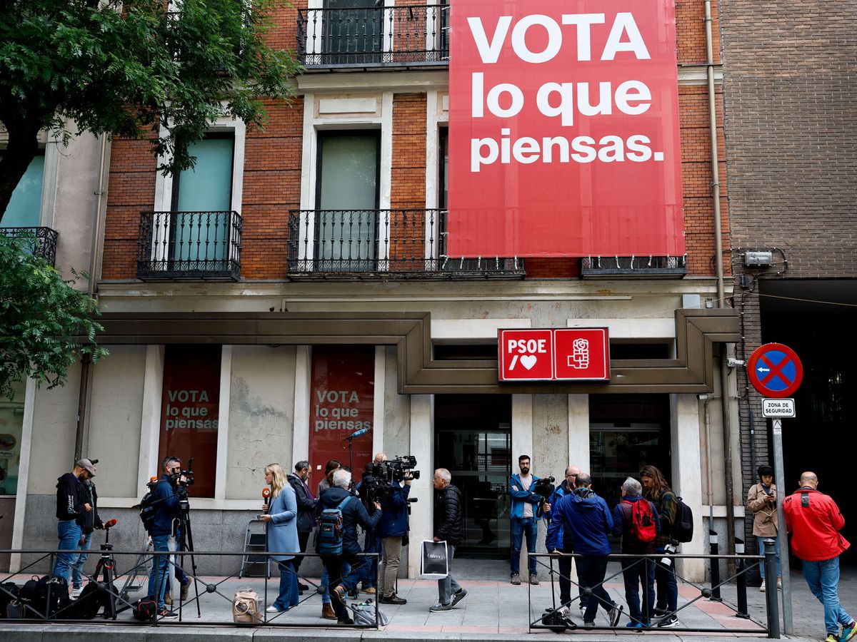 Foto: Reunión de la comisión ejecutiva federal del PSOE. (EFE/Chema Moya)