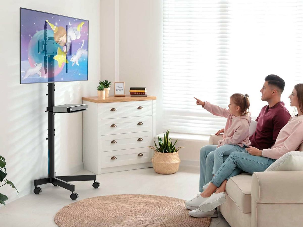 Dónde y a qué altura colocar y/o colgar el televisor en casa para disfrutar  de la tv. a la altura y distancia ideales.