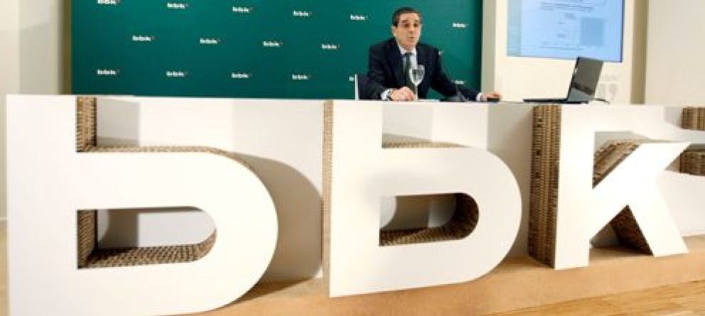 Foto: BBK confía en que las Asambleas aprueben en septiembre la fusión de las cajas vascas