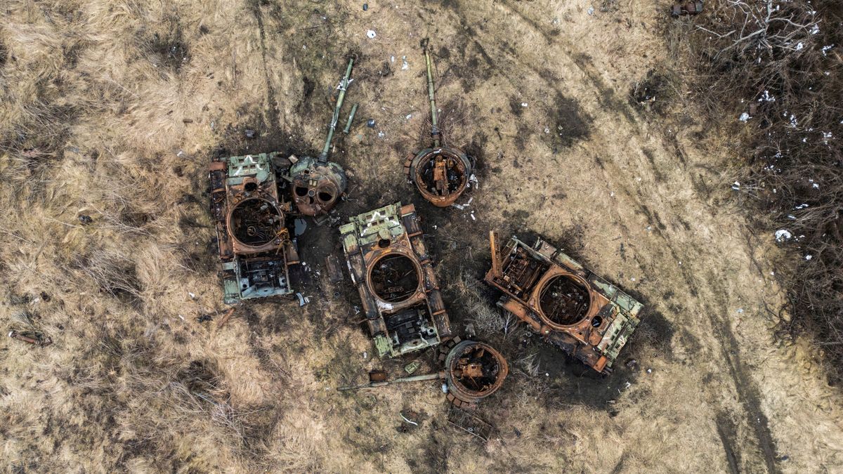 La mayor 'masacre' de tanques rusos de la guerra, en tres actos: "Fue pura locura"