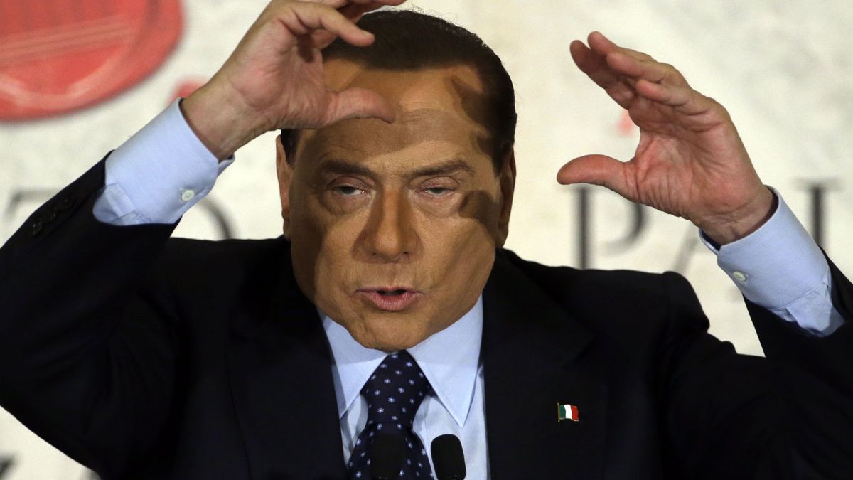 Berlusconi no quiere boda: "Le pido todos los días que se case conmigo pero se resiste"
