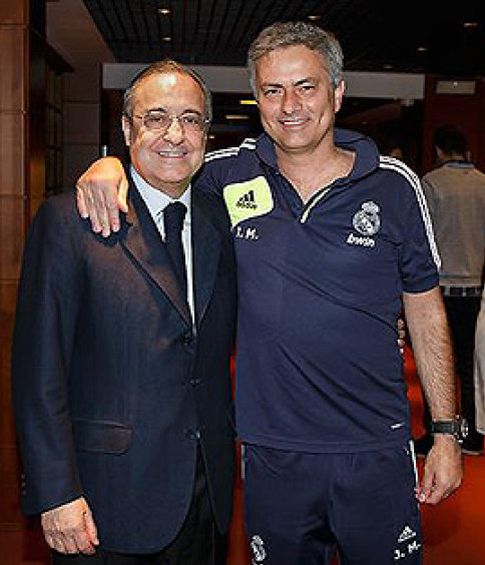 Foto: Florentino y Mourinho ponen buena cara pensando en su principal objetivo, la Décima