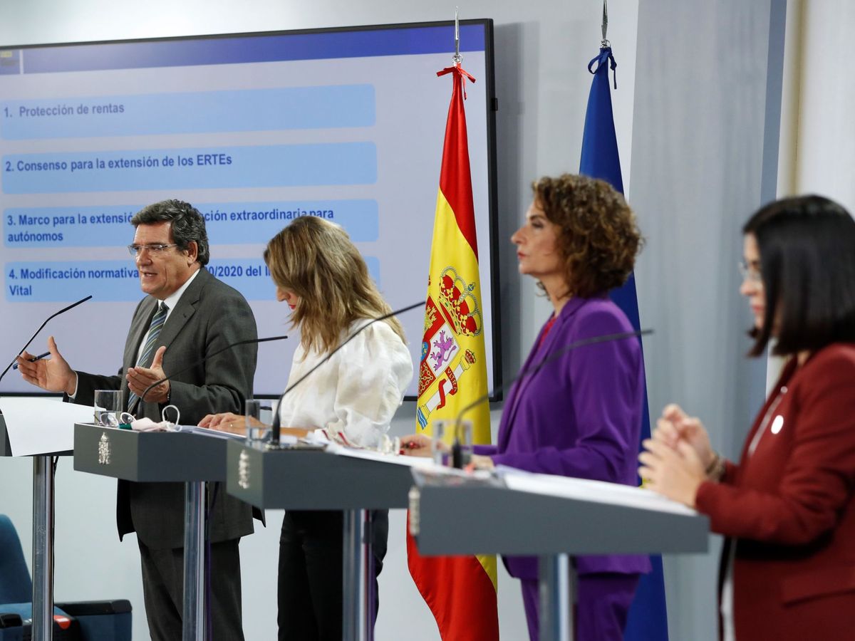 Foto: Rueda de prensa posterior a la reunión semanal del Consejo de ministros, este martes en Moncloa.(EFE) 