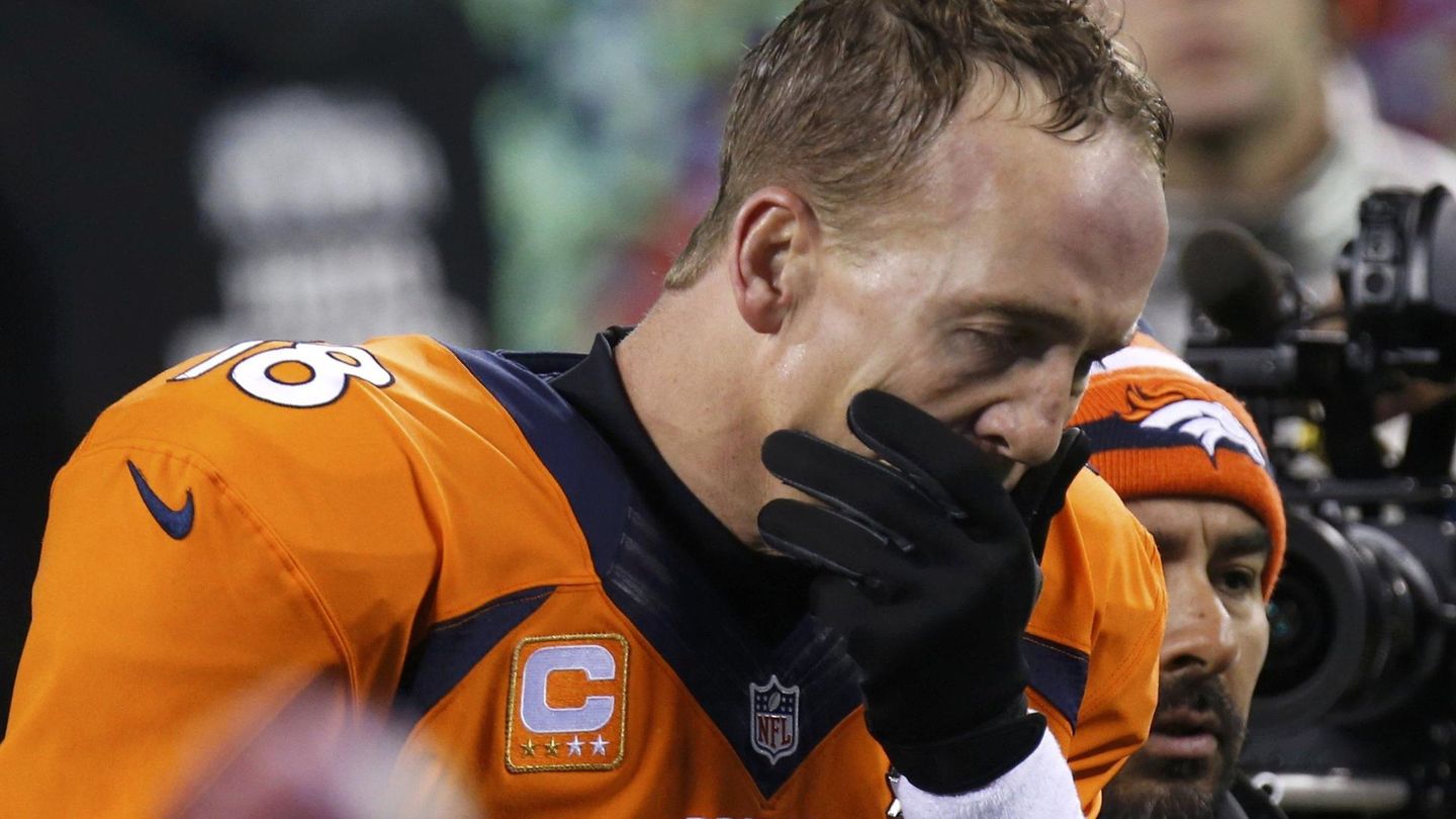 Peyton Manning vuelve a ser cuestionado tras fracasar en otra cita importante.