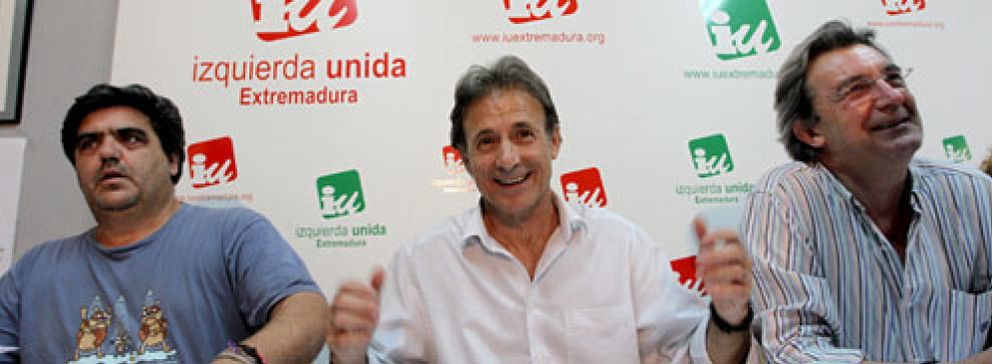 Foto: Uno de los tres diputados de IU Extremadura: “Ni por activa ni por pasiva daré mi voto a Vara”