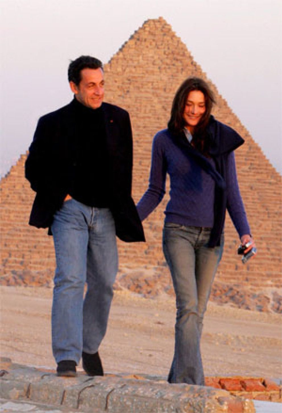 Foto: Sarkozy y Carla Bruni inician hoy sus vacaciones