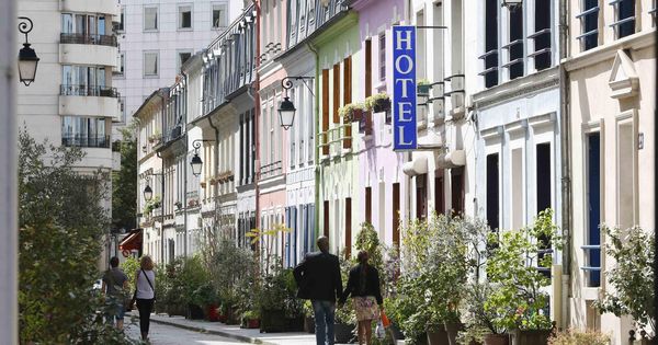 Foto: Rue Crémieux, una de las calles más populares del Distrito XII de París. (Reuters)