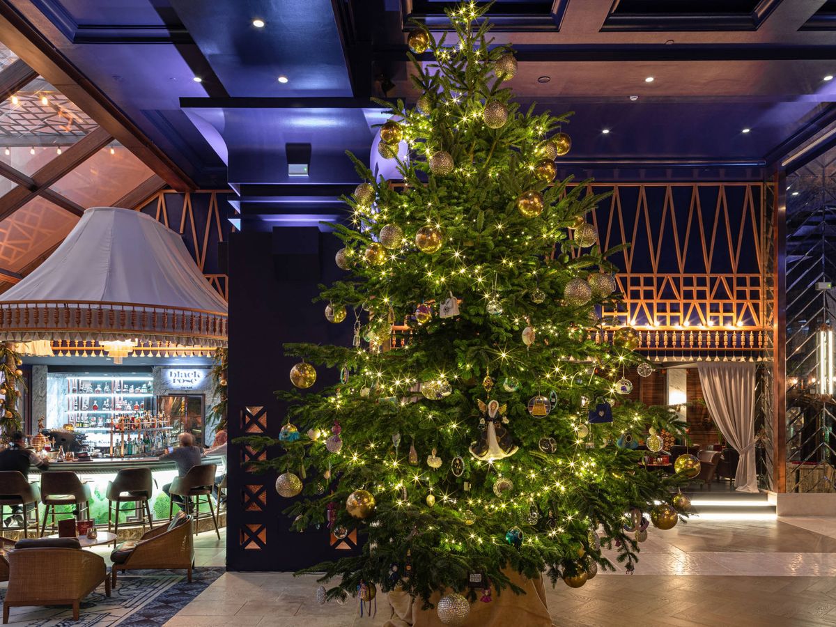 Foto: El árbol de Navidad del Hotel Bahía de Estepona está valorado en 15 millones de dólares (Foto: Kempinski Hotel Bahía)
