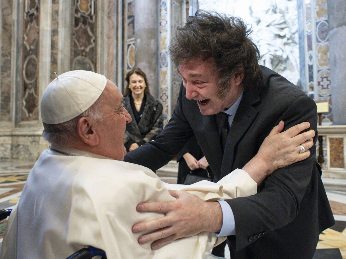 Foto: Encuentro entre Javier Milei y el papa Francisco. (EFE)