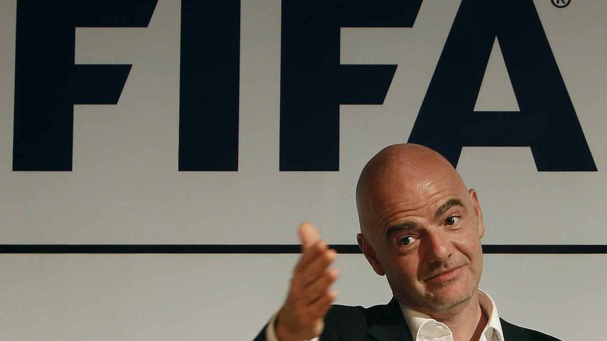 Infantino tuvo relación con empresarios encausados por el escándalo de la FIFA