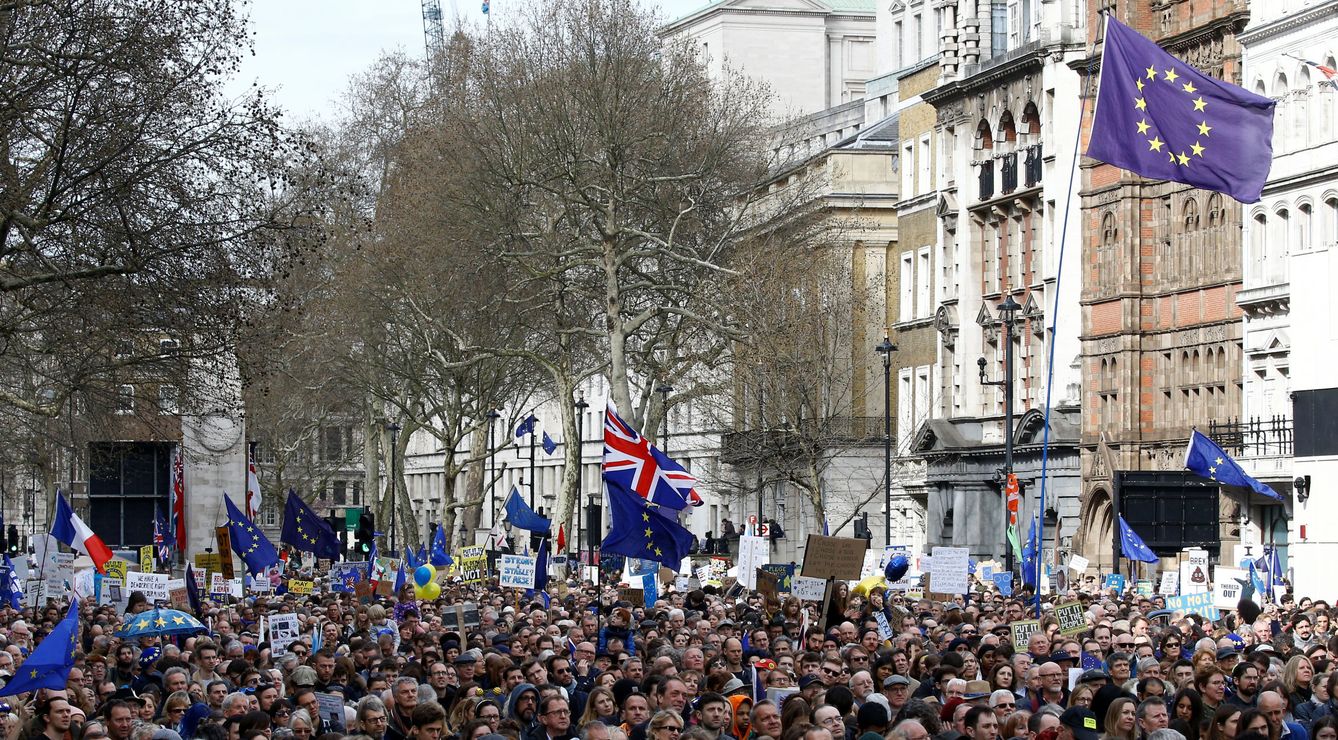 Manifestación a favor de otra consulta en Londres. (Reuters)