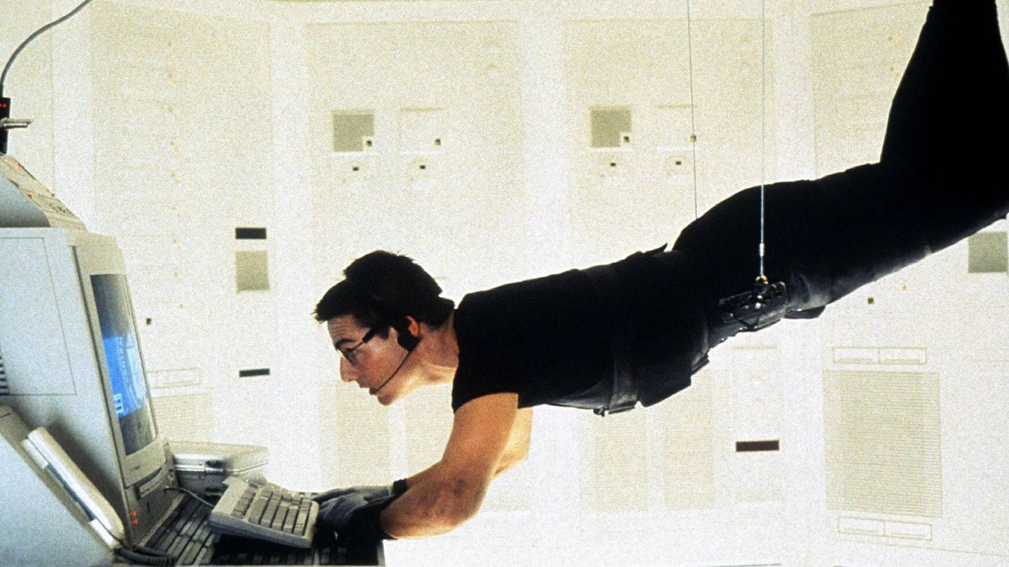 Imagen de la mítica escena de Tom Cruise en 'Misión Imposible 1'. 