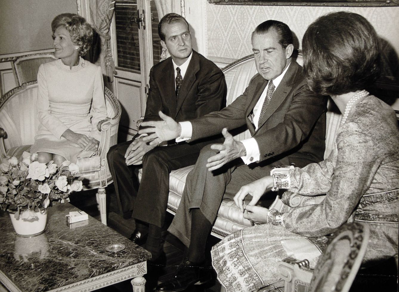 Los Reyes de España durante una visita del presidente Nixon (Gtres)