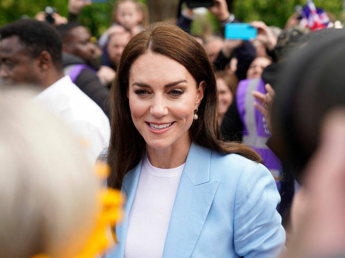 Foto: Kate Middleton, durante su paseo antes del concierto de la coronación. (Getty)