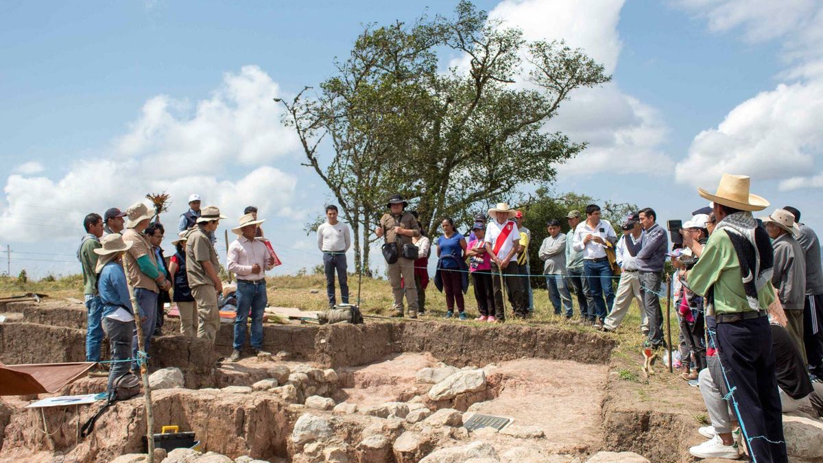 Hallada la tumba de un importante sacerdote de hace 3.000 años en Perú