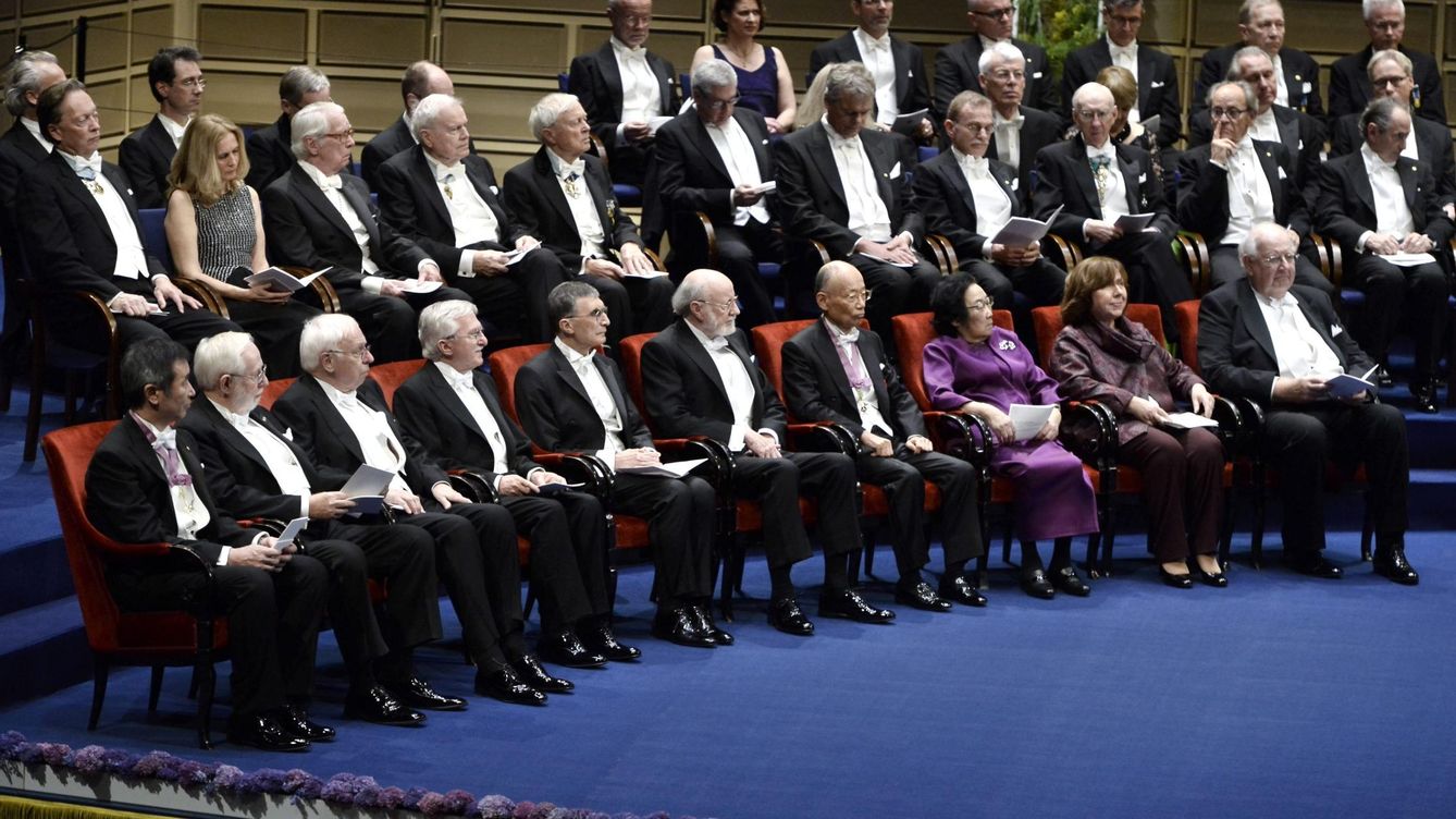 Foto: Ceremonia de entrega de los premios Nobel 2015. (EFE/Claudio Bresciani)