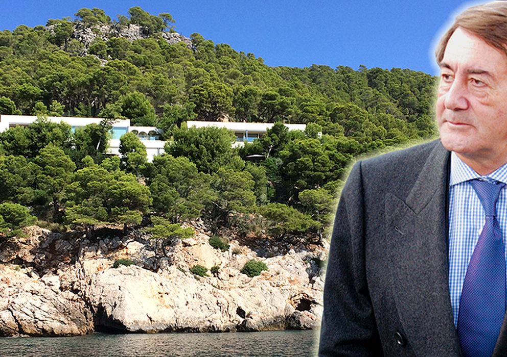 Foto: El expresidente de Repsol, Alfonso Cortina, en un montaje fotográfico con su mansión en Mallorca (Vanitatis)