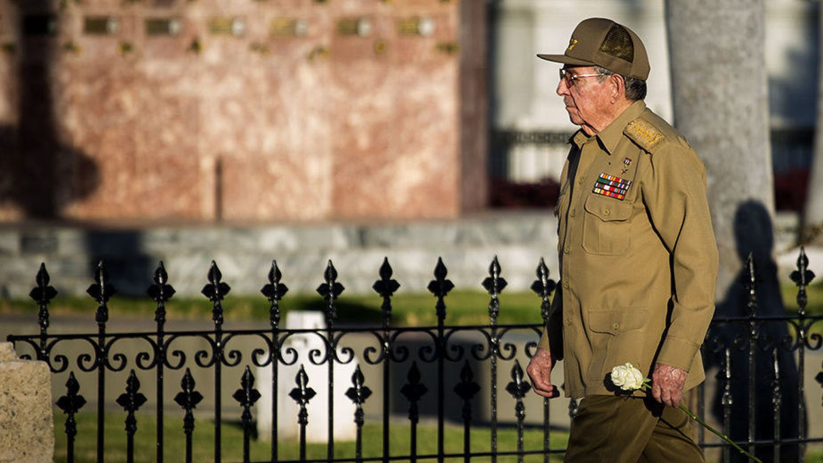 Foto: Raúl Castro, durante un homenaje a su hermano, el fallecido líder cubano Fidel Castro. (EFE)