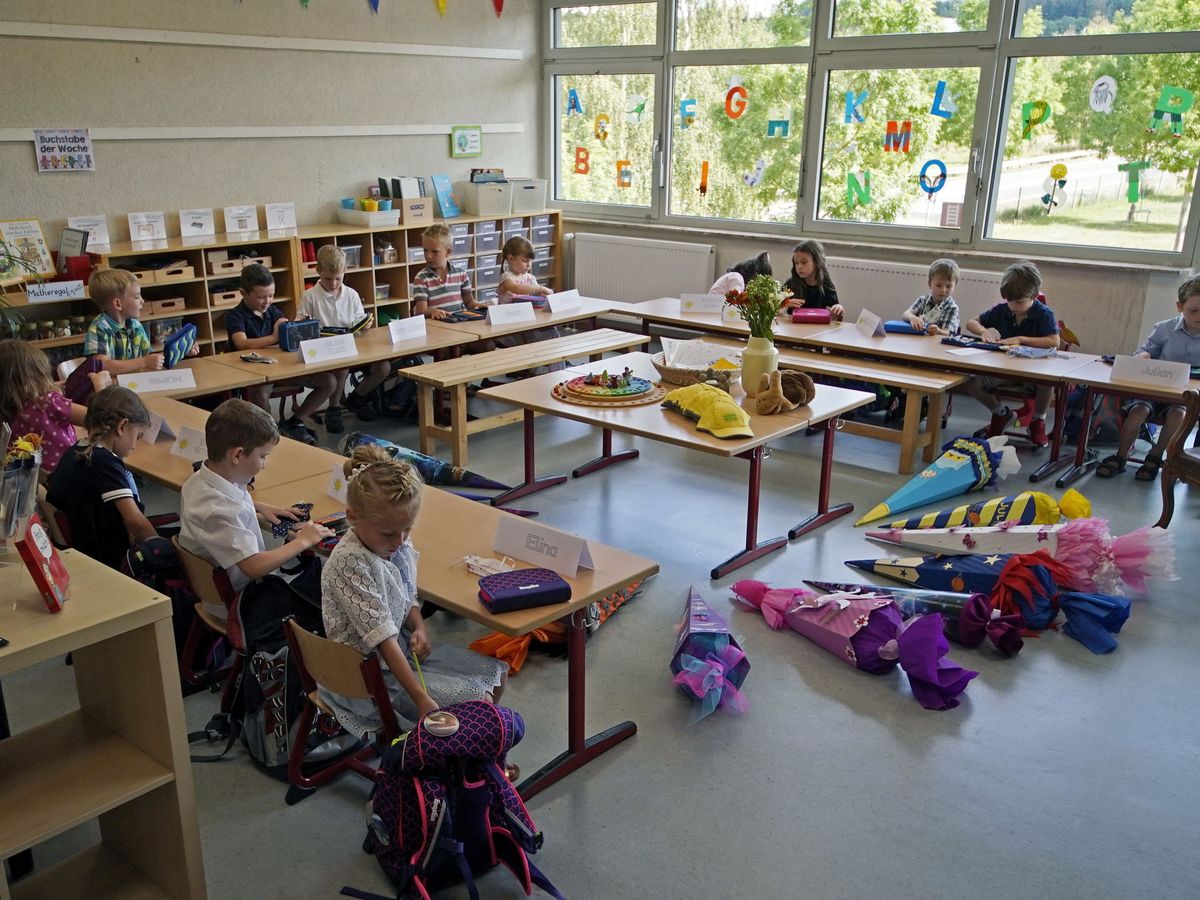 Foto: Comienzo del colegio en Wiesbaden, Alemania. (Reuters)