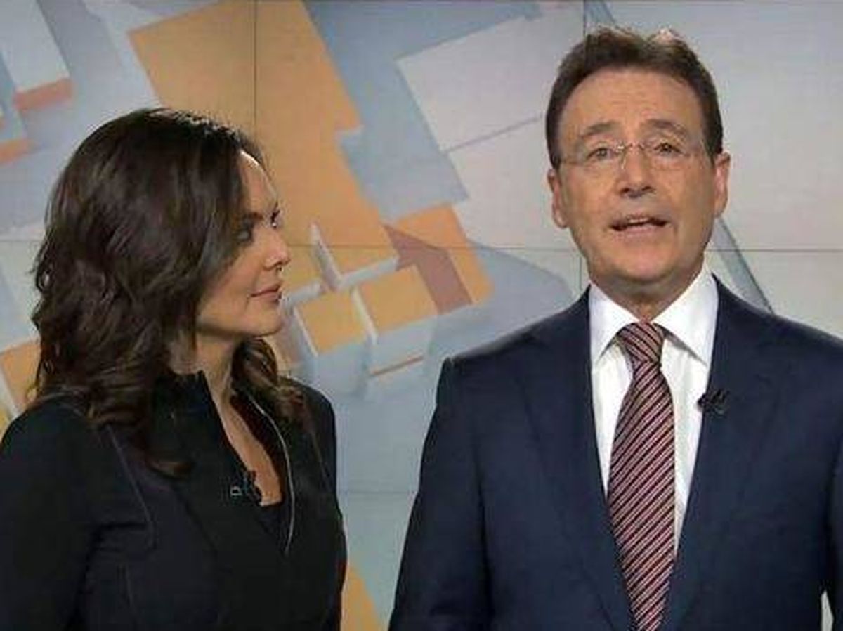 Foto: Mónica Carrillo y Matías Prats, en 'Antena 3 Noticias'. (Antena 3)