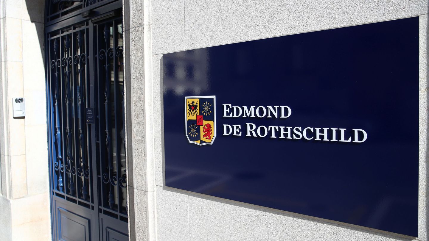 El logo del banco Edmond de Rothschild, en Ginebra. (Reuters)