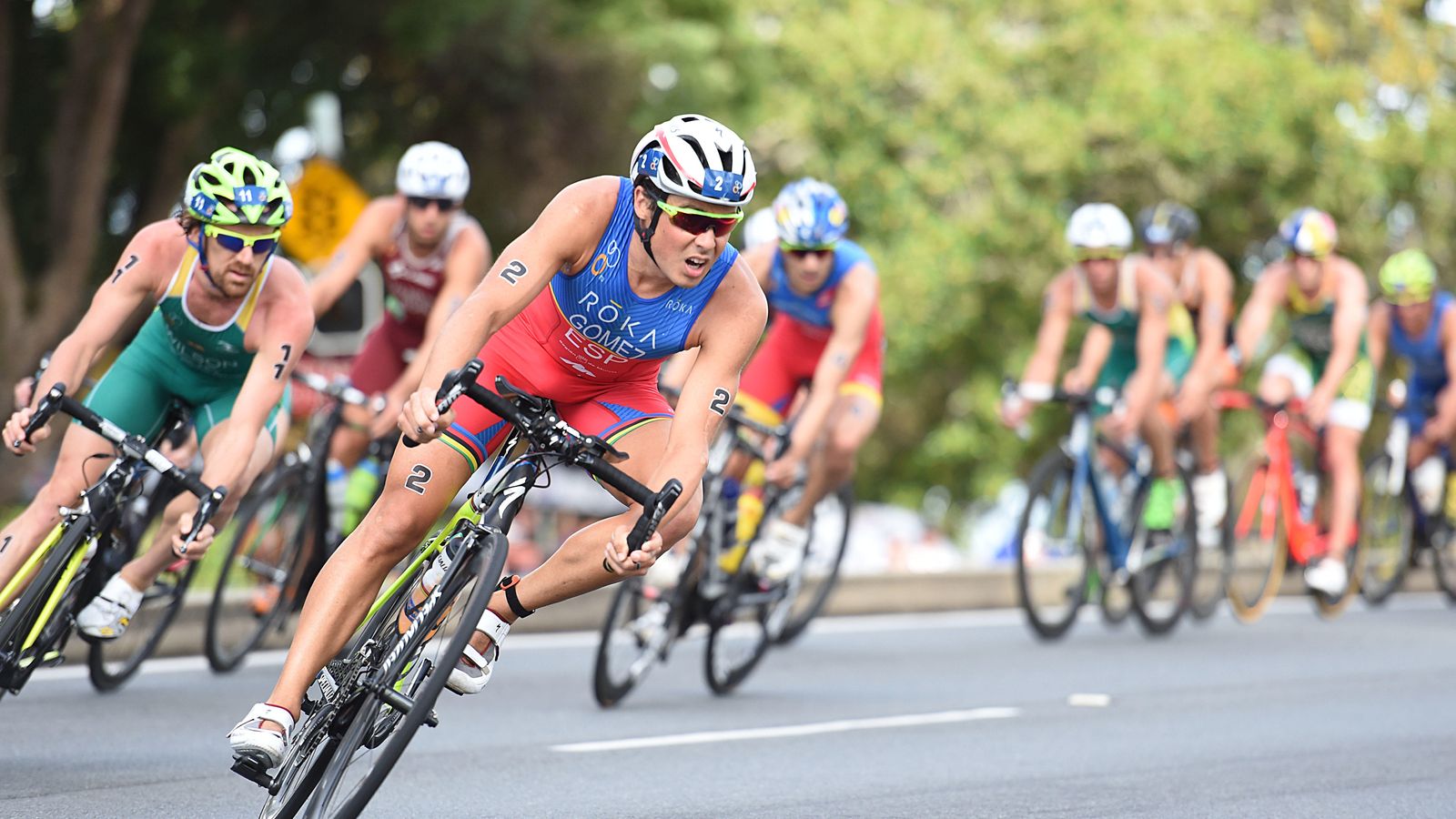 Foto: Gómez Noya, durante el sector de ciclismo en la WTS Gold Coast.