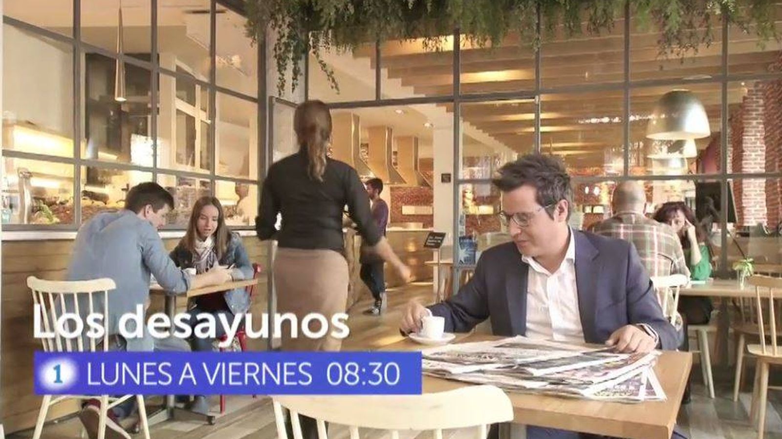 Foto: Promo en TVE de 'Los desayunos' de Sergio Martín.