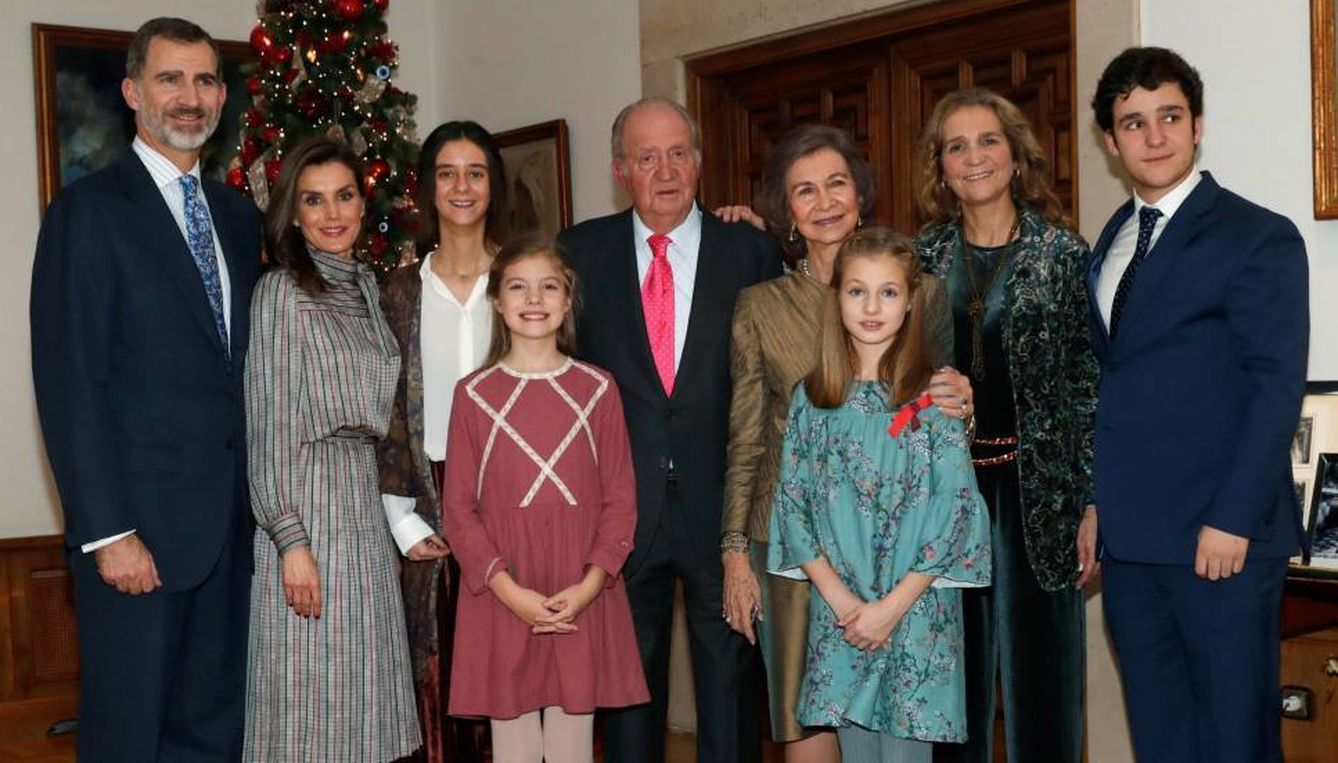 Fotografía del almuerzo familiar en el Palacio de la Zarzuela con motivo del 80 aniversario de Don Juan Carlos. (Casa Real)
