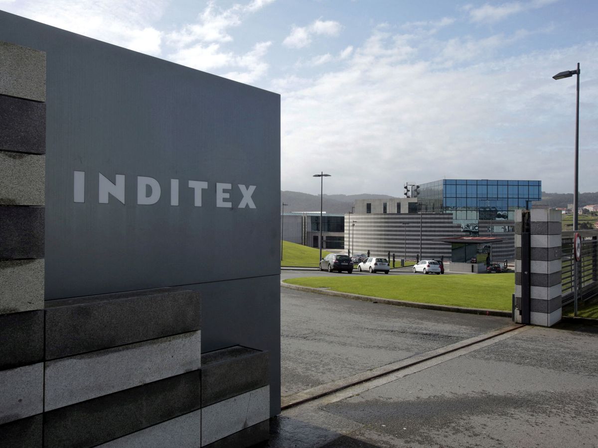 Foto: Logo de Inditex en Arteixo. (Reuters/Miguel Vidal)