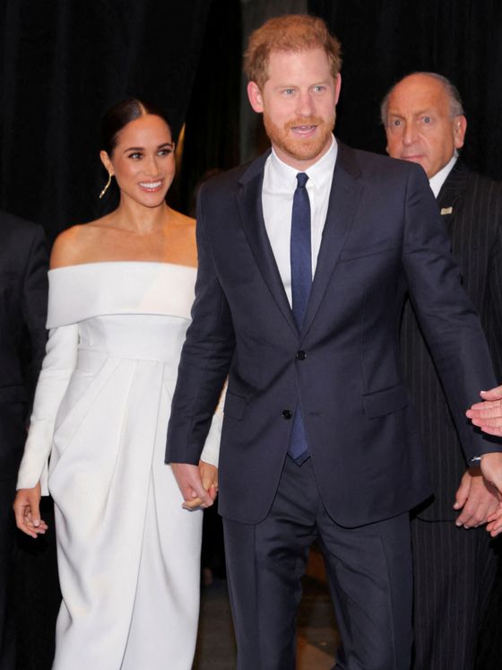 El príncipe Harry y Meghan, en la gala  'Robert F. Kennedy' en Nueva York. (Reuters/Andrew Kelly)